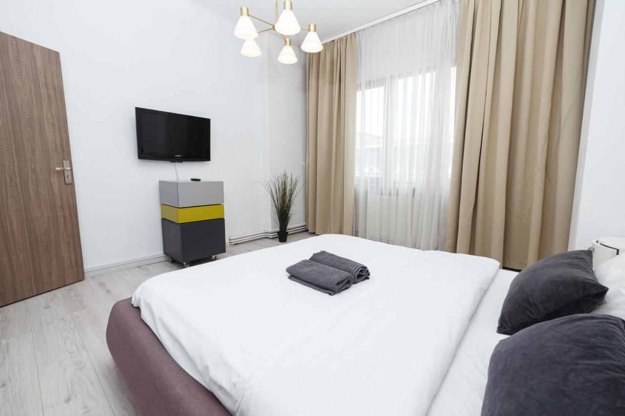 Color Apartments Franceza St Bükreş Dış mekan fotoğraf