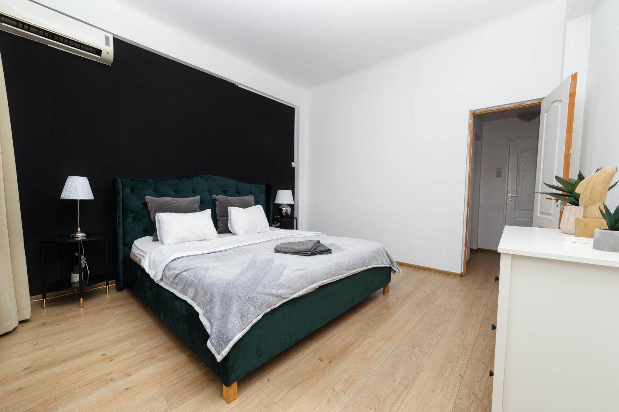 Color Apartments Franceza St Bükreş Dış mekan fotoğraf
